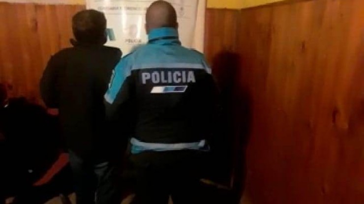 Golpeaba a su ex y a sus hijos, fue aprehendido